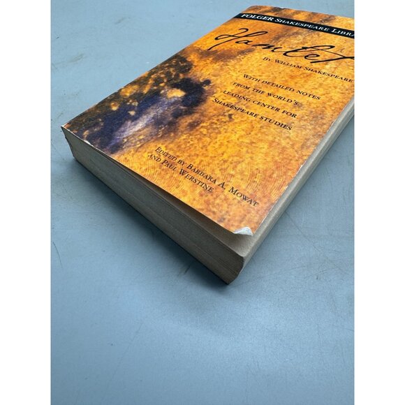 Hamlet Book Paperback 1992 English Washington Square  Read - Picture 5 of 7